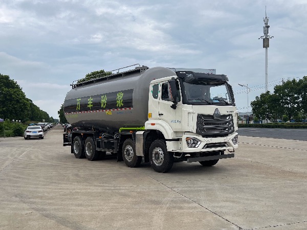 8x4新款重汽豪沃N系列輕量化粉粒物料運輸車(chē)（皮重15噸）
