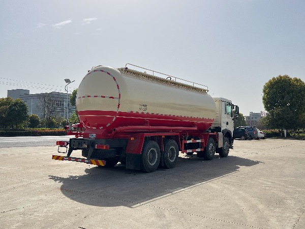 8x4重汽豪沃SGZ5312GFLZZ6T5型粉罐車(chē)/油田專(zhuān)用下灰罐車(chē)/固井水泥罐車(chē)
